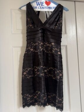 BCBG Black Lace & Satin Tiered V-Neck Midi Dress